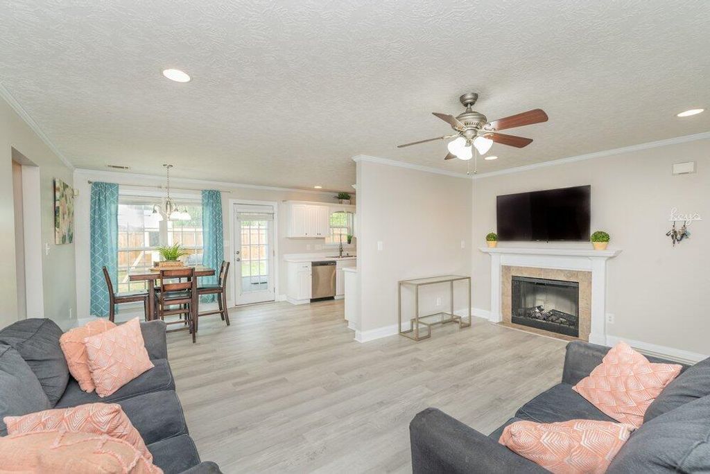 Photo of 319 Twin Lakes Drive, Augusta, GA 30907 (MLS # 554633)