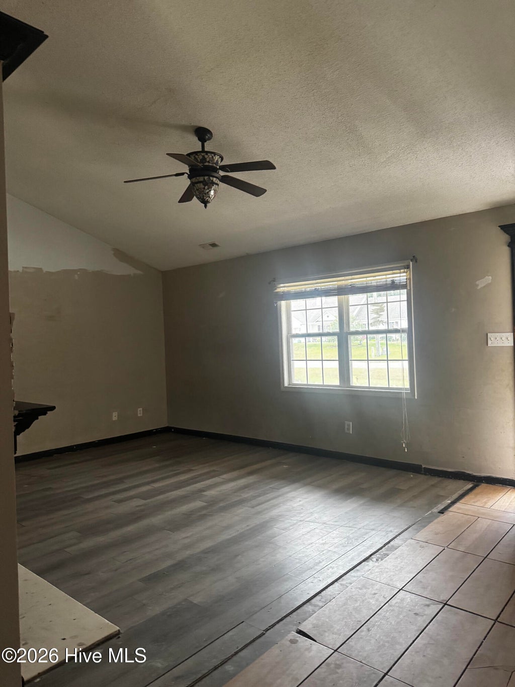 Photo of 111 Quail Creek Drive, Hubert, NC 28539 (MLS # 100585275)