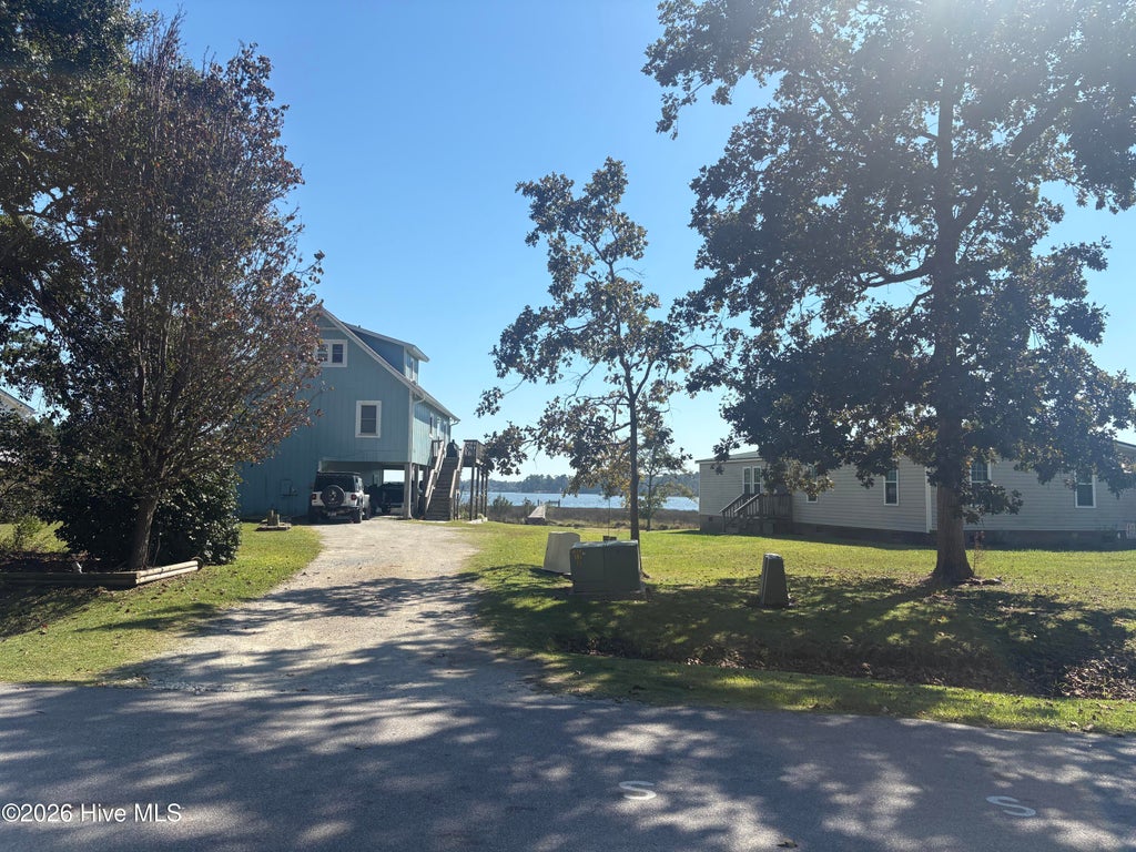 Photo of 230 Youpon Drive, Hubert, NC 28539 (MLS # 100611478)