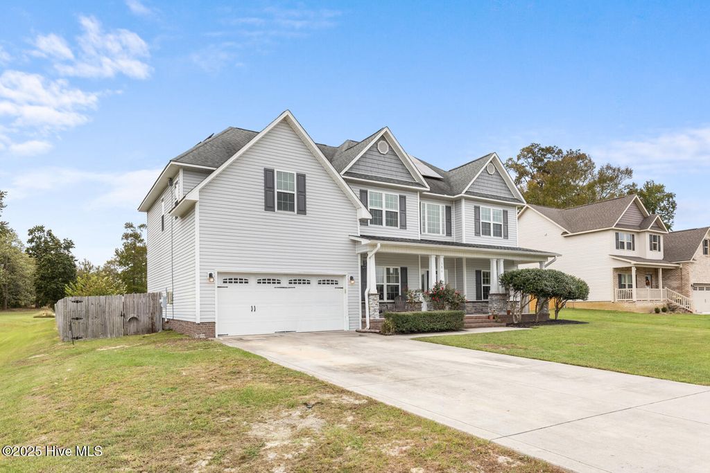 Photo of 306 S Brandon Way, Jacksonville, NC 28540 (MLS # 100535732)