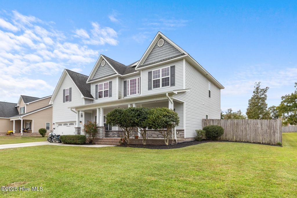 Photo of 306 S Brandon Way, Jacksonville, NC 28540 (MLS # 100535732)