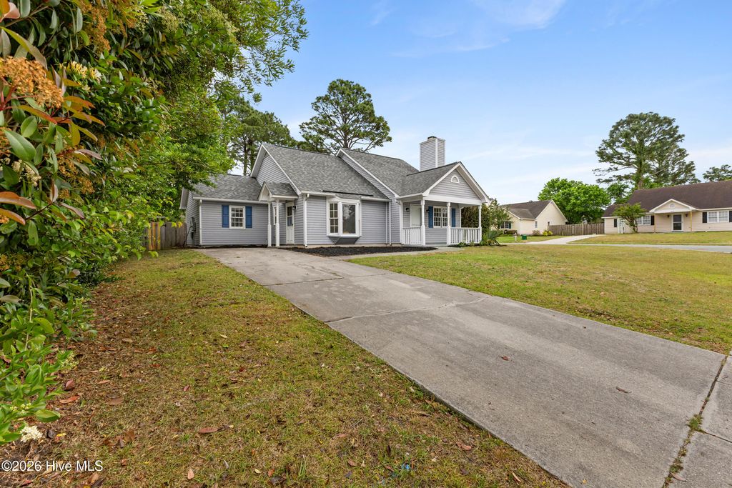 Photo of 600 Silver Grass Court, Wilmington, NC 28405 (MLS # 100571016)