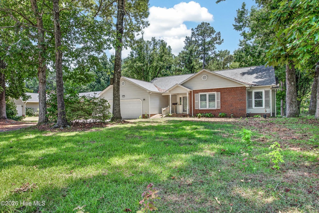 Photo of 197 Baytree Drive, Jacksonville, NC 28546 (MLS # 100582053)