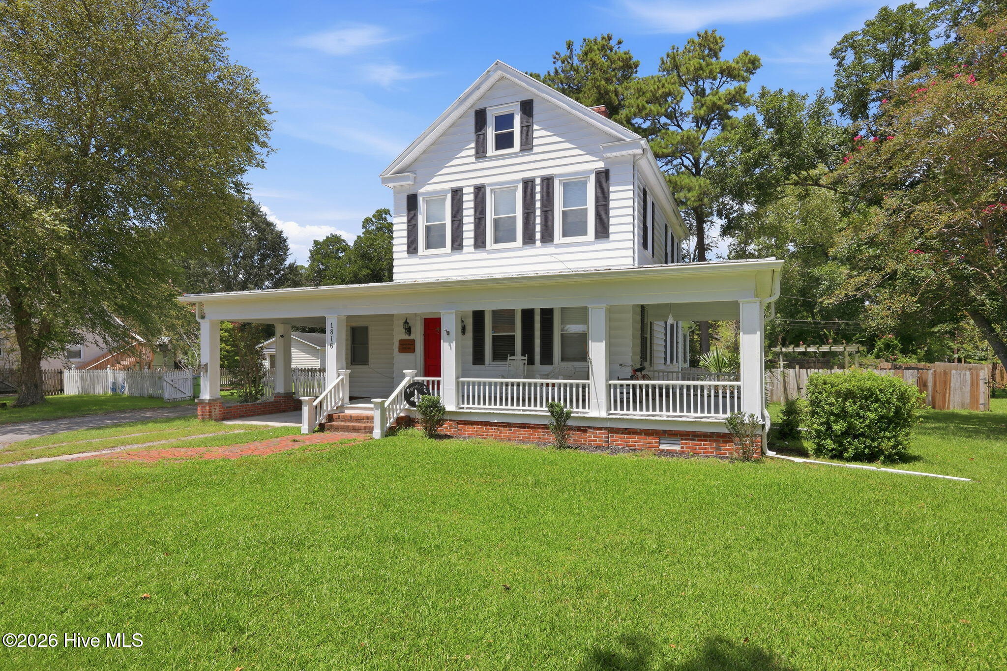1816 Trent Boulevard