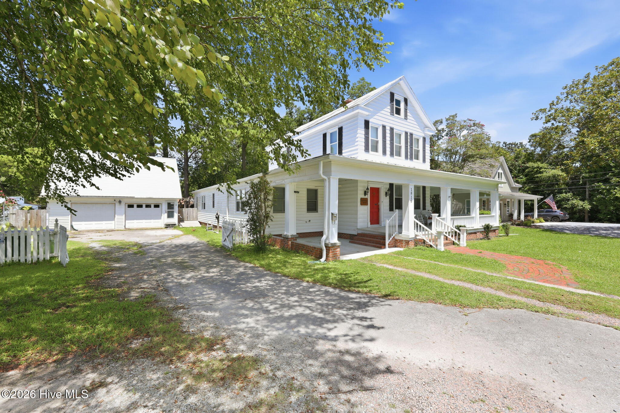 1816 Trent Boulevard