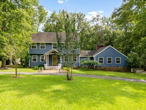 202 Pembroke Dr. Washington GA 30673