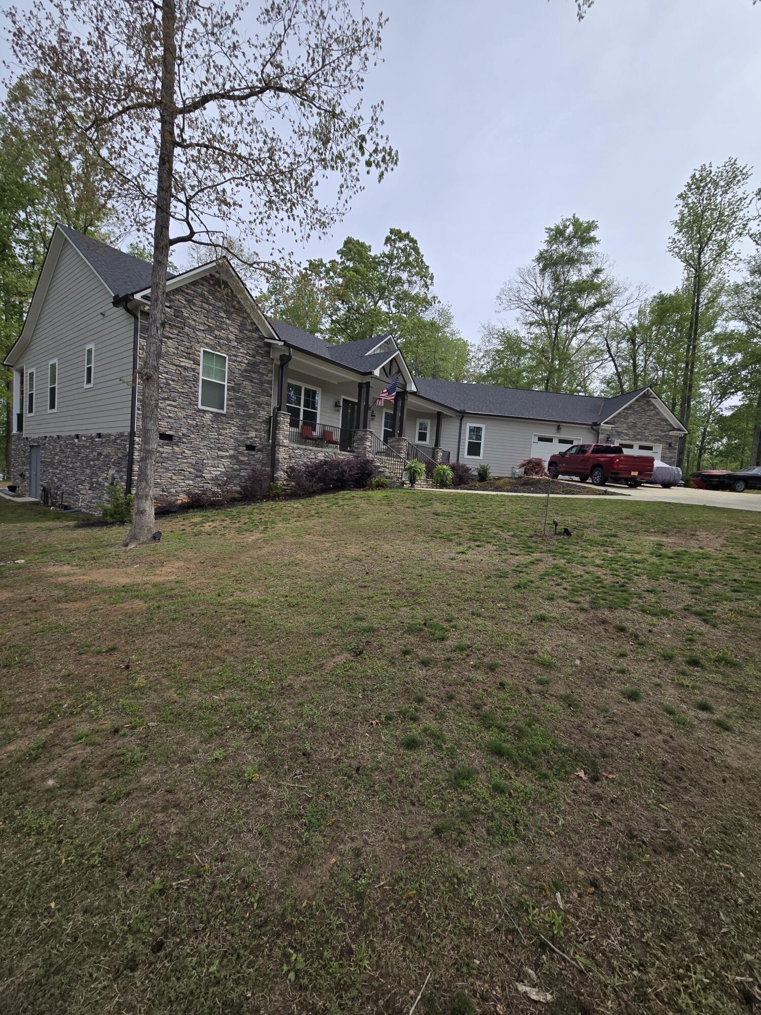 1010 Nautical Point