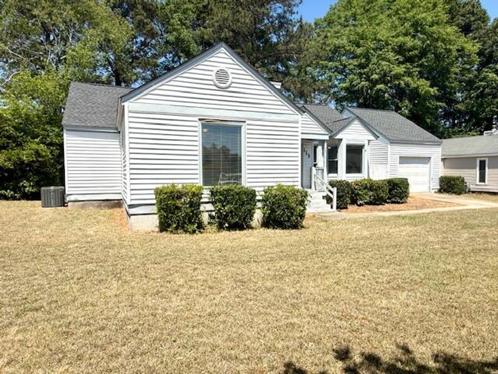 Photo of 118 Robinwood Drive, Aiken, SC 29803 (MLS # 554593)