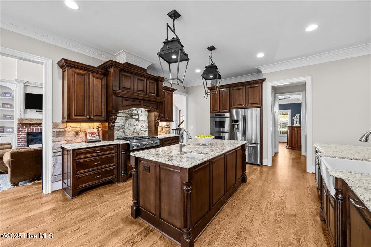 549 Grande Pines Vista