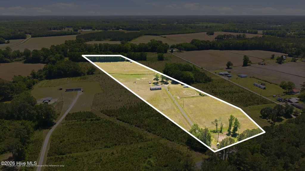 Photo of 2948 Old New Bern Road, Chocowinity, NC 27817 (MLS # 100570466)