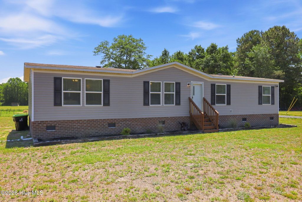 Photo of 2948 Old New Bern Road, Chocowinity, NC 27817 (MLS # 100570466)