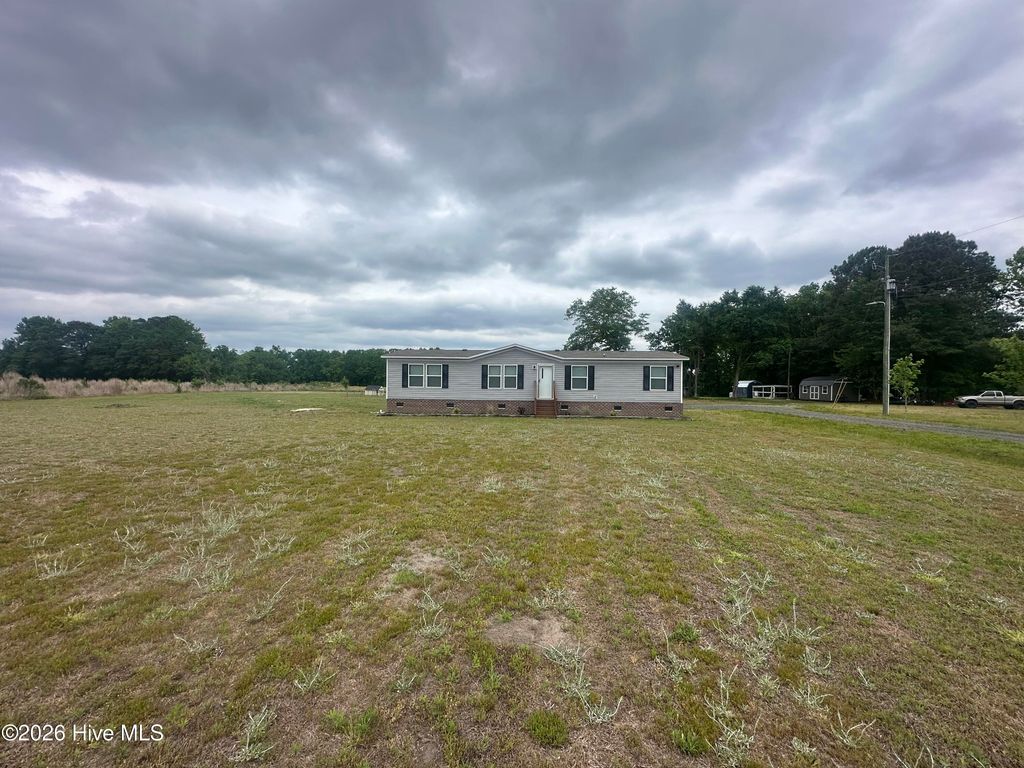 Photo of 2948 Old New Bern Road, Chocowinity, NC 27817 (MLS # 100570466)