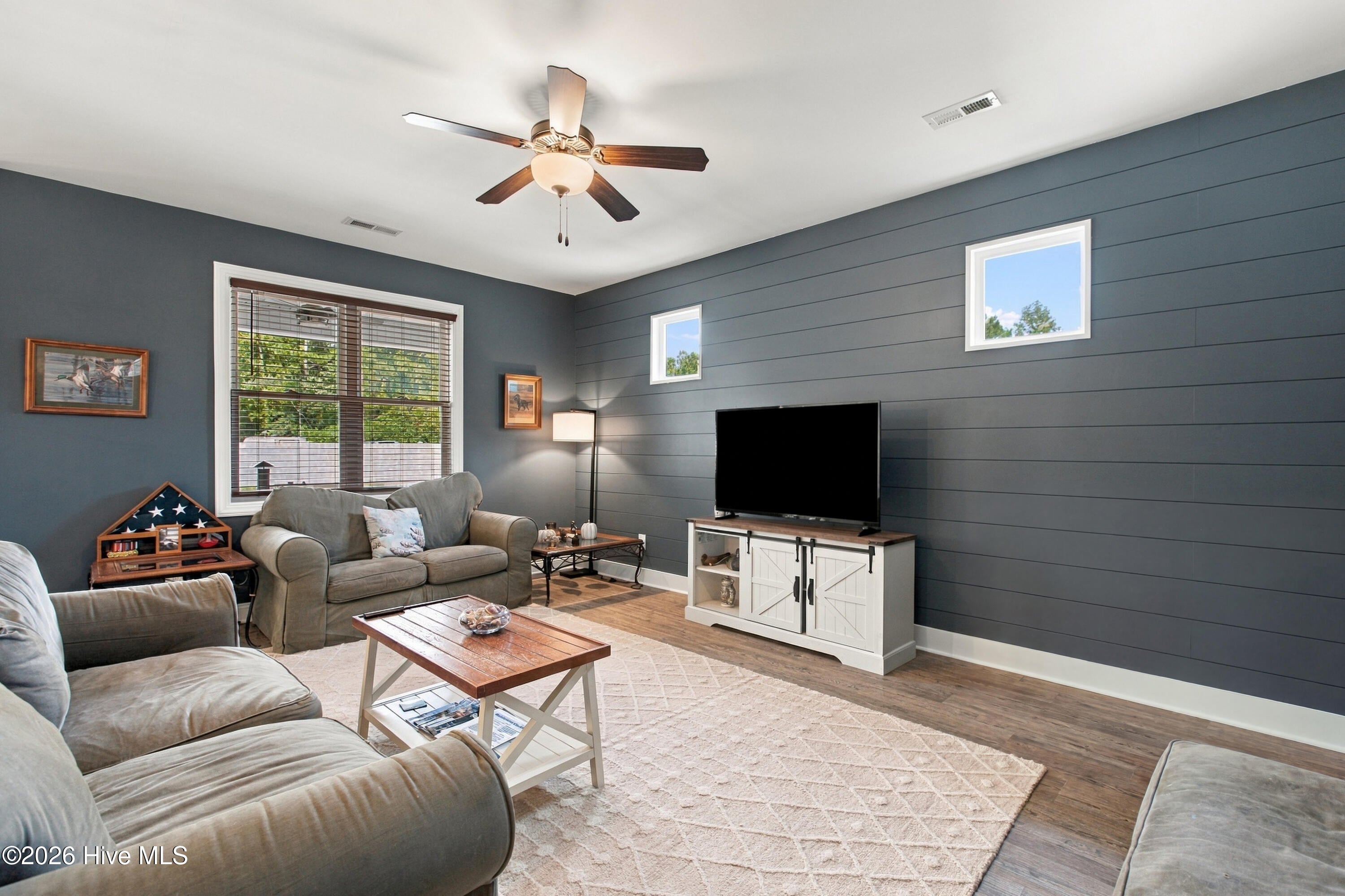 114 E Camp Kiro Road