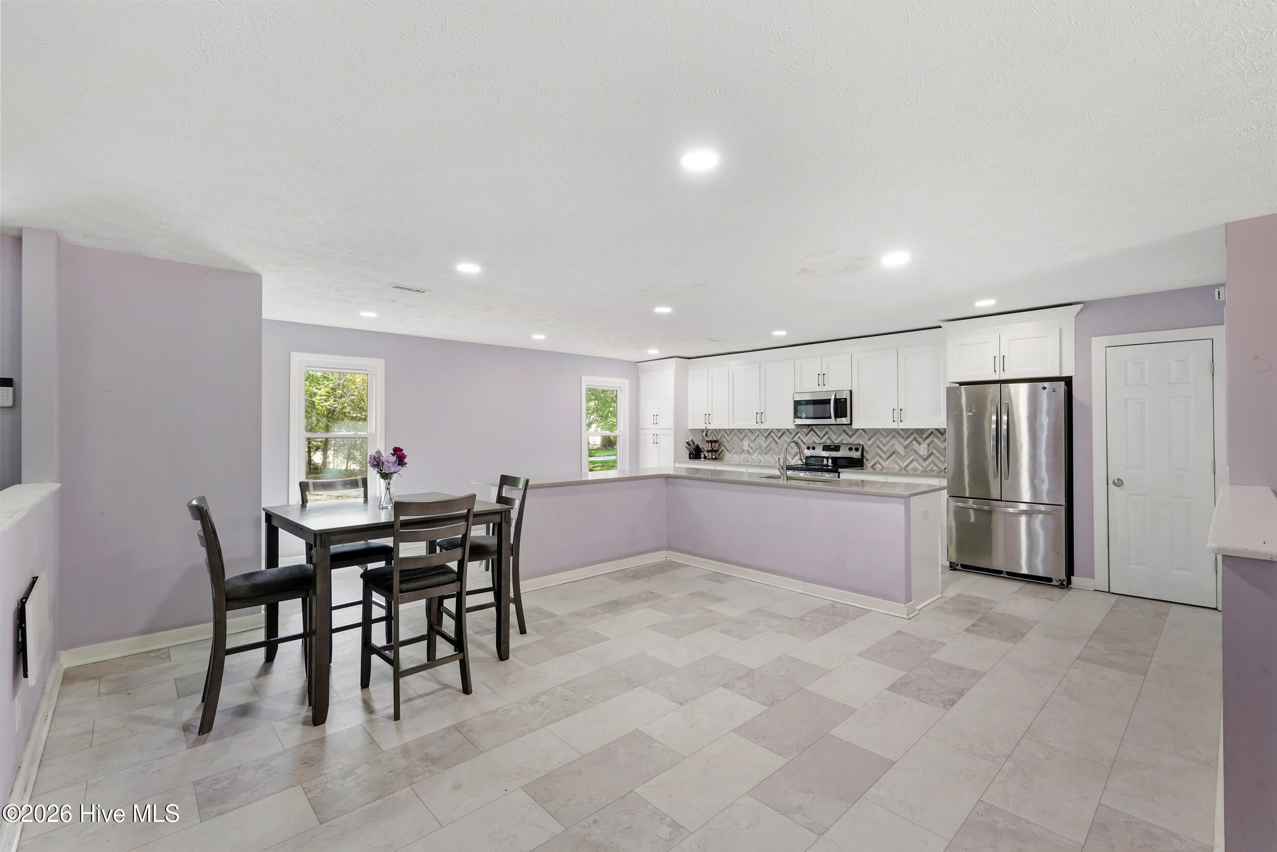 6901 Cedar Bluff