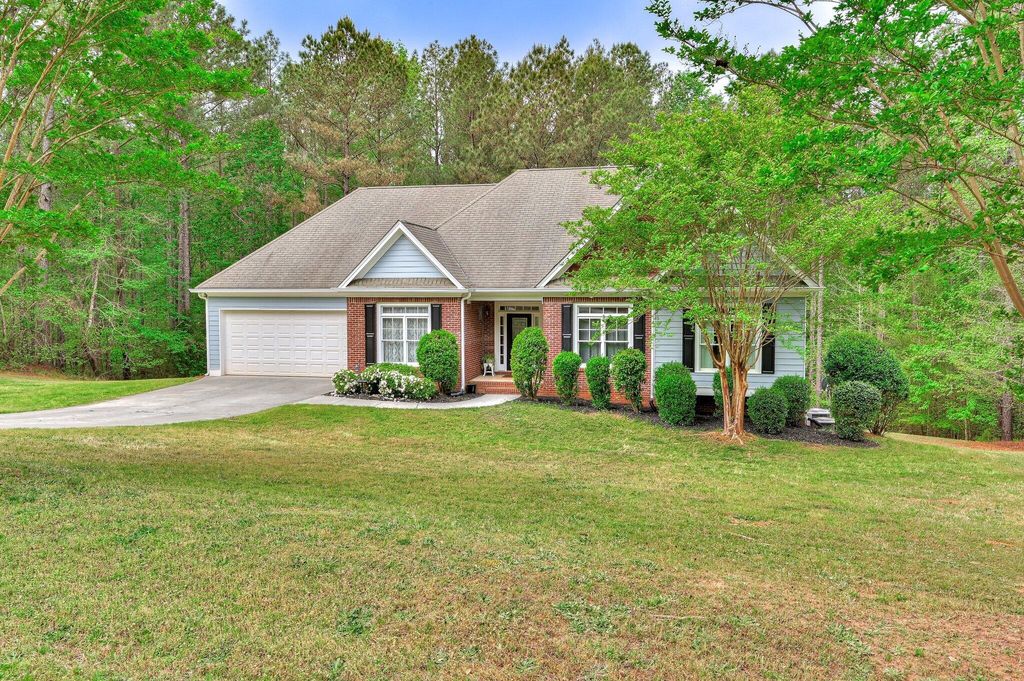 Photo of 1067 Maiden Cane Way, Lincolnton, GA 30817 (MLS # 554158)