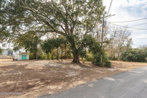 Tiny photo for 144 Atkinson Point Road, Surf City, NC 28445 (MLS # 100548589)