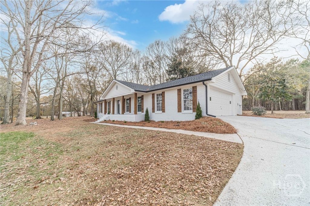 Photo of 2710 Broadnax Mill Road, Loganville, GA 30052 (MLS # CL345738)