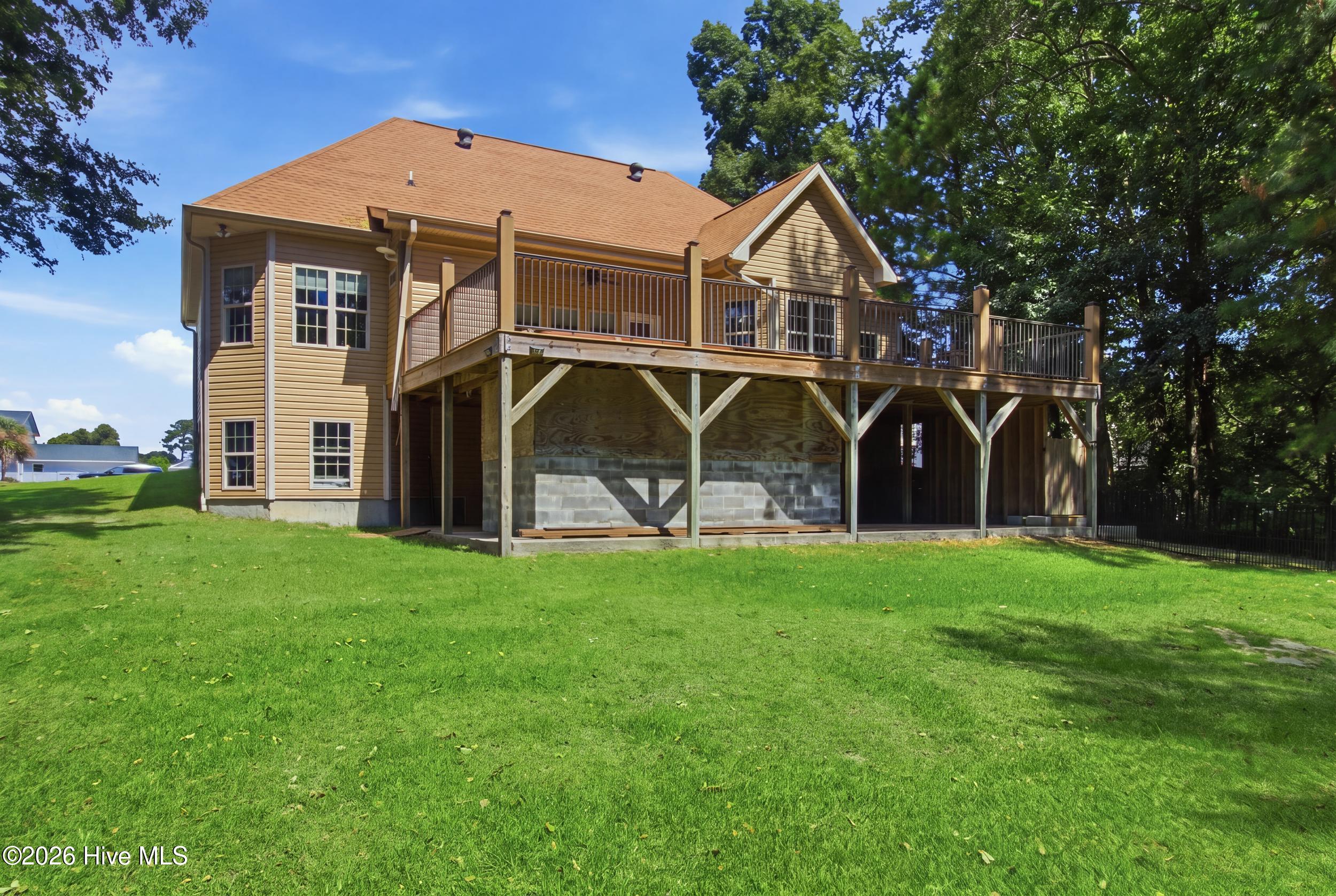 129 Deepwater Drive