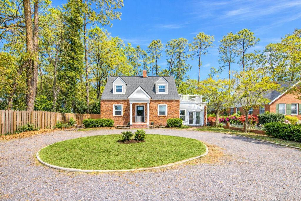 Photo of 3023 Wrightsboro Road, Augusta, GA 30909 (MLS # 98253974)