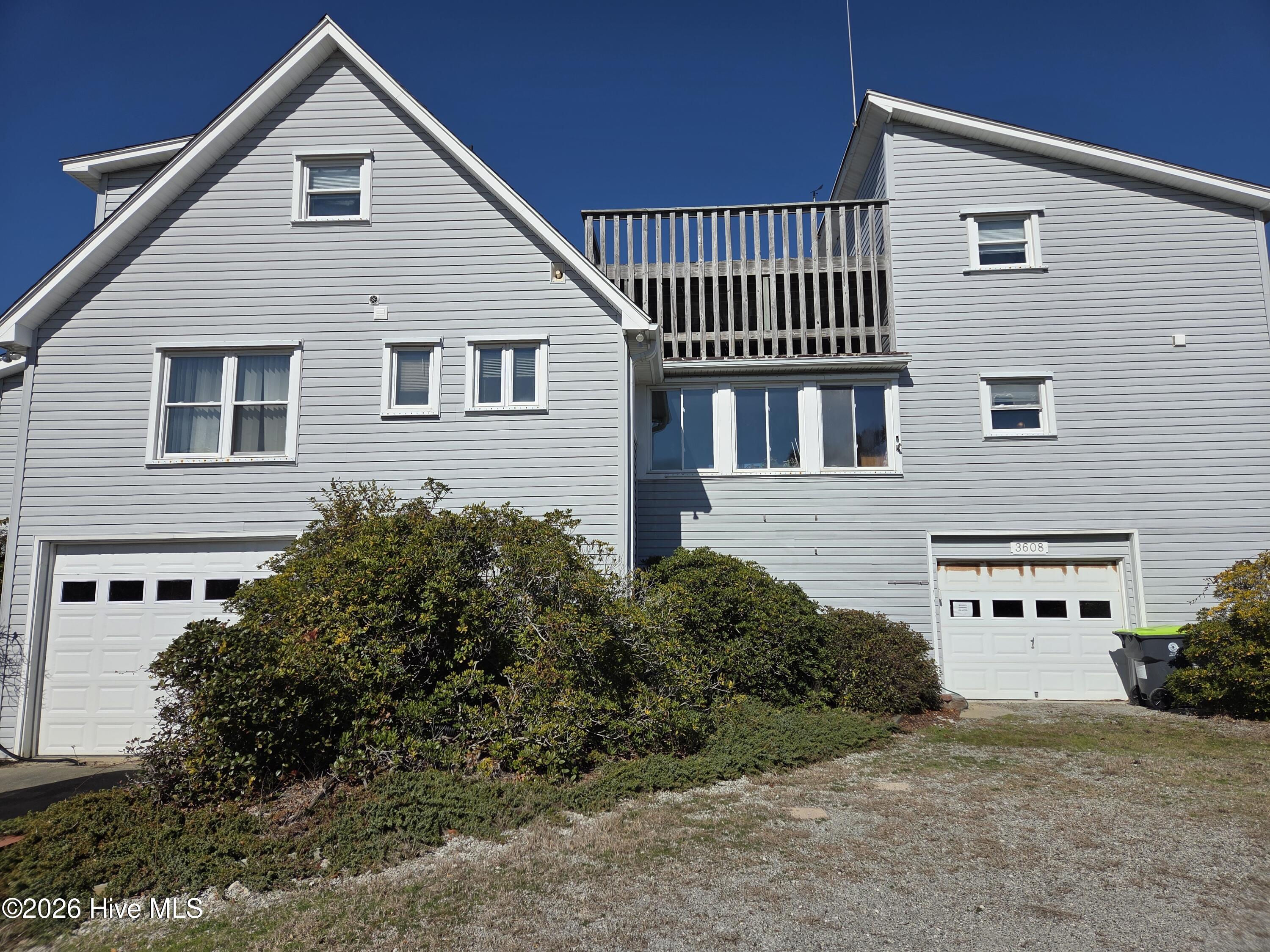 3608 Shoreline Drive