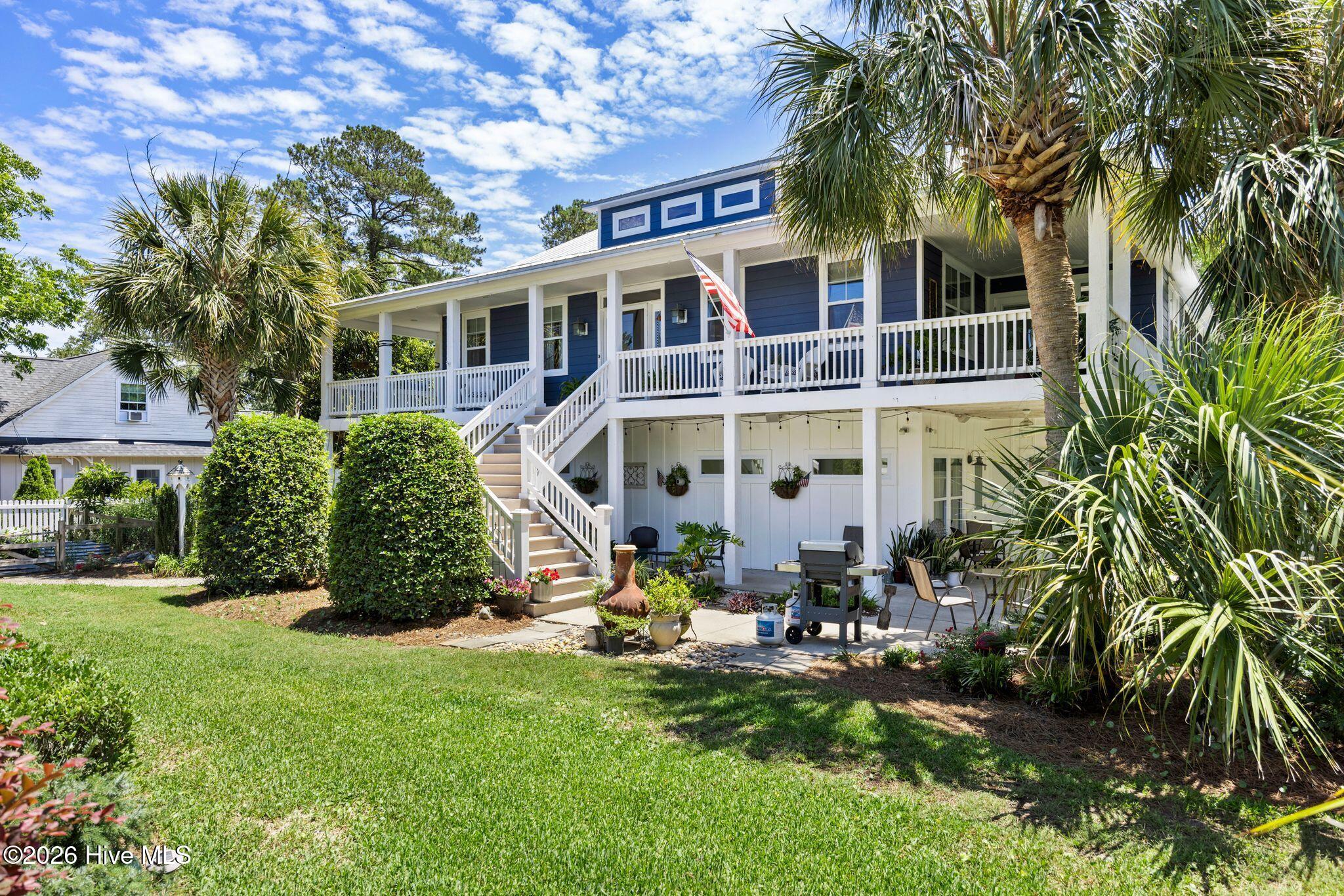 617 Cape Fear Boulevard