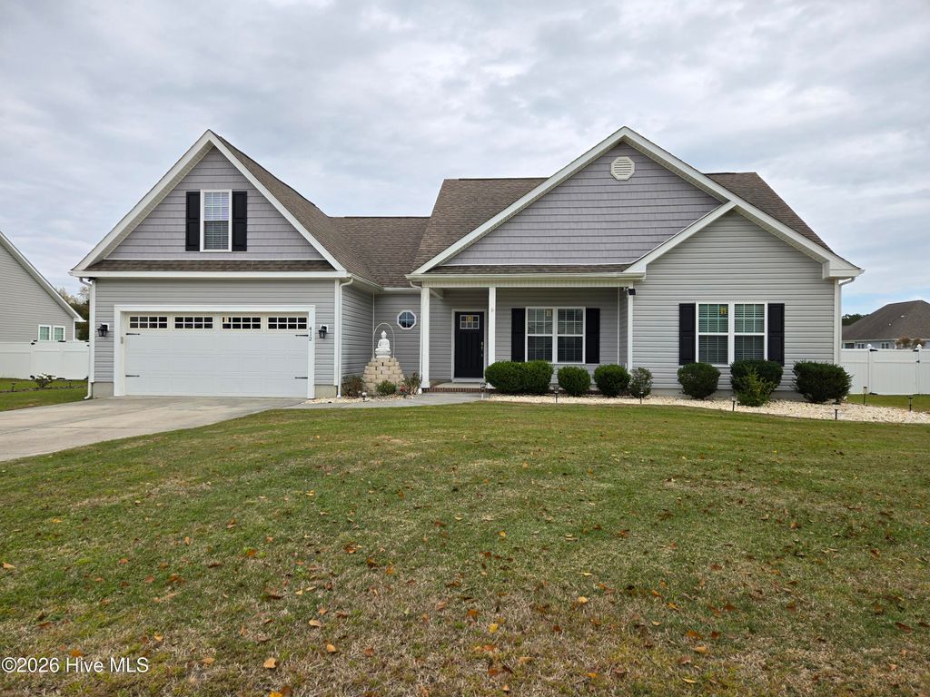 Photo of 412 Moss Springs Drive, Peletier, NC 28584 (MLS # 100549826)