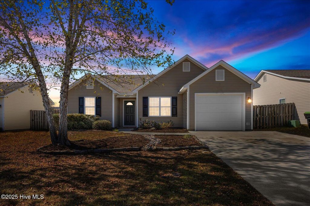 Photo of 1437 Spring Pine Court NE, Leland, NC 28451 (MLS # 100541284)