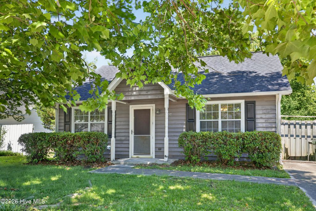 Photo of 3900 Fawn Creek Drive, Wilmington, NC 28409 (MLS # 100574993)