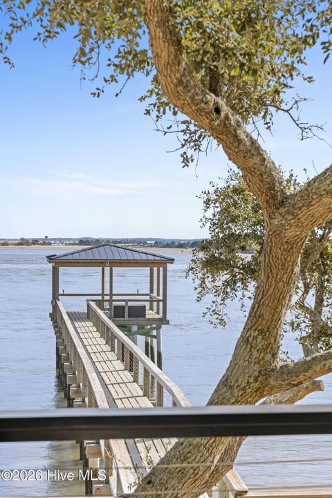 Tiny photo for 306 E Bay Street, Southport, NC 28461 (MLS # 100556008)