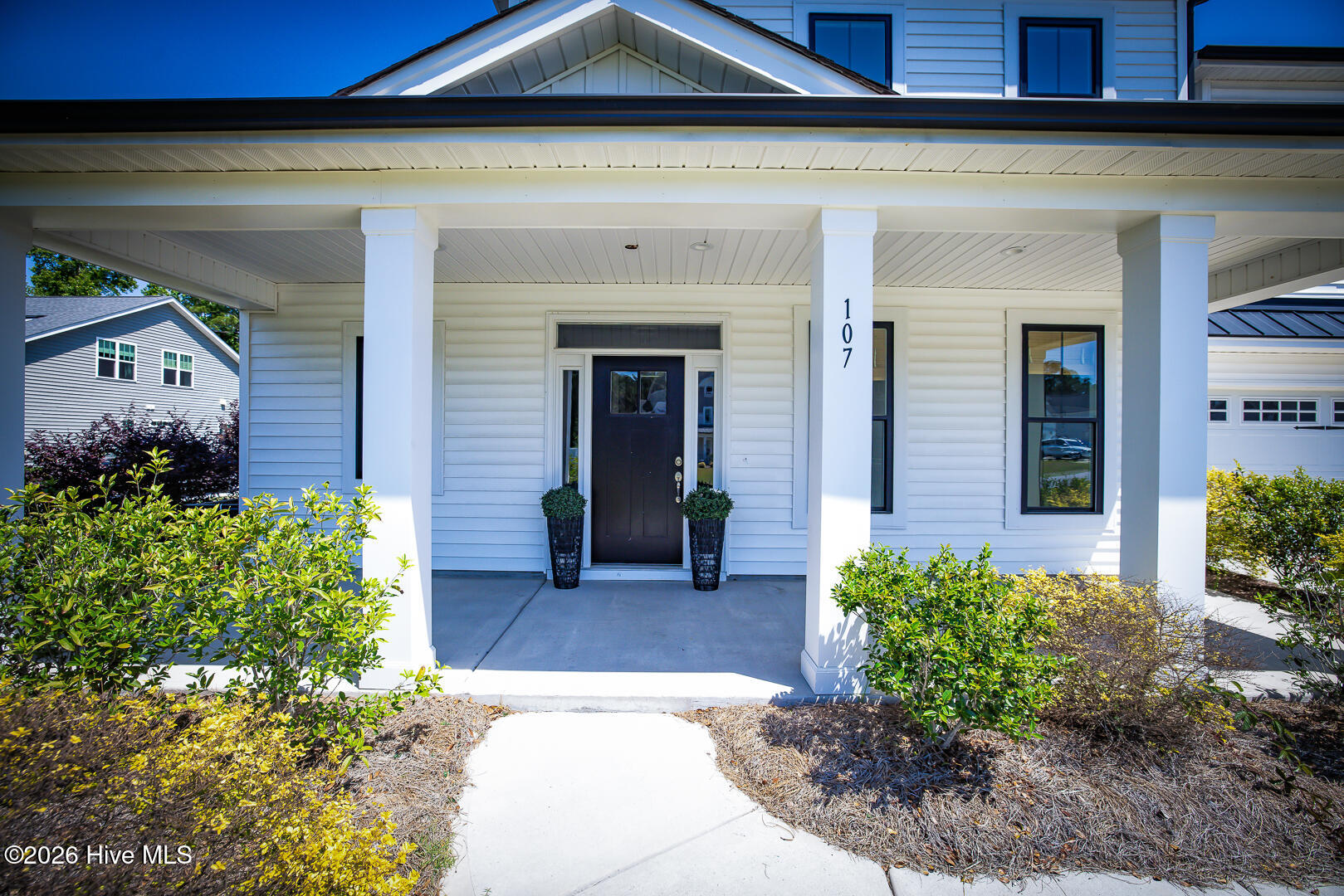 107 Saratoga Way
