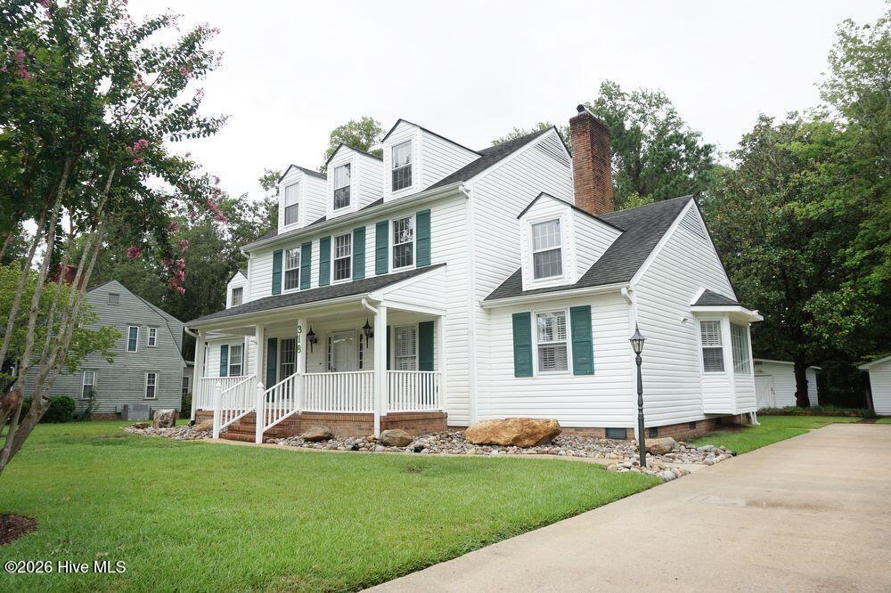 318 Foxhall Court