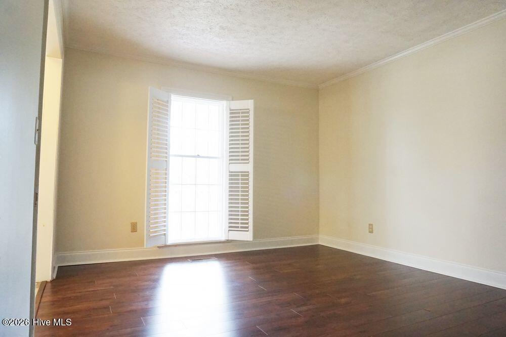 318 Foxhall Court