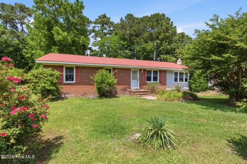 Photo of 746 Kinston Highway, Richlands, NC 28574 (MLS # 100576743)