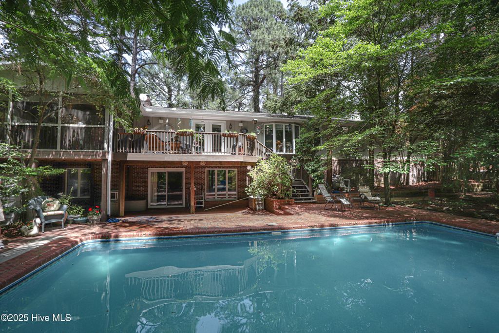 Photo of 1 Collett Lane, Pinehurst, NC 28374 (MLS # 100557379)