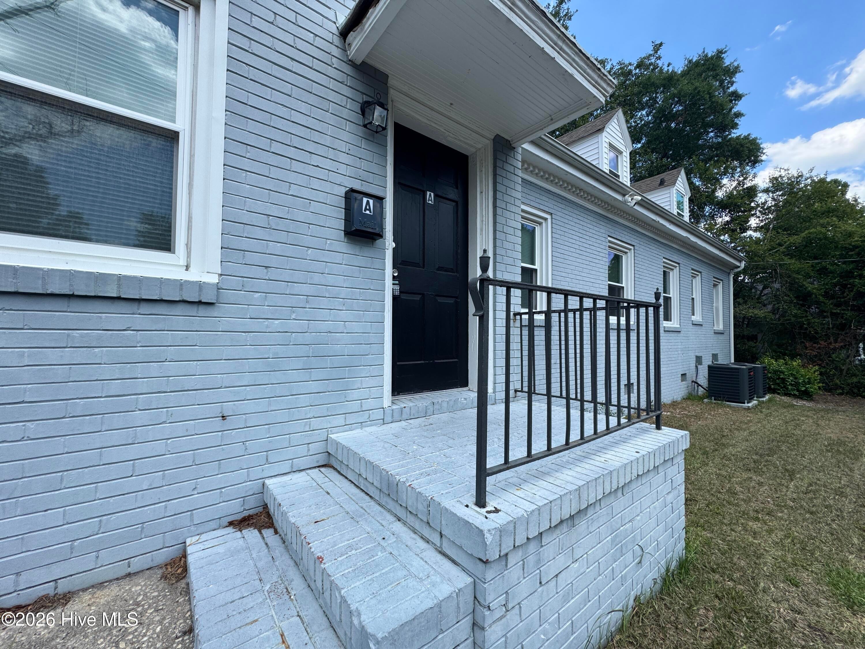 304 N 11th Street A
