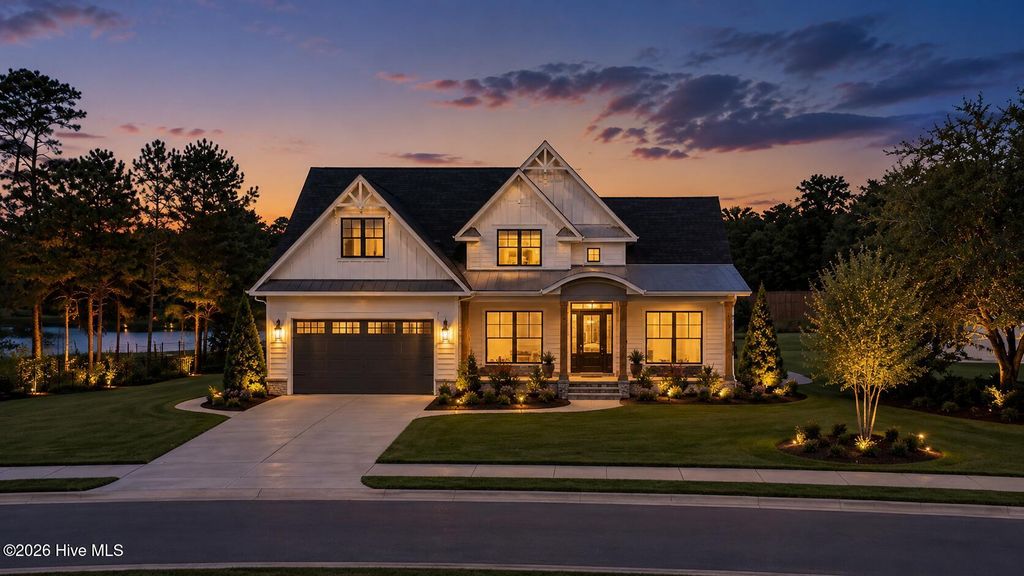 Photo of 322 E Wayfinder Lane, Hampstead, NC 28443 (MLS # 100587453)