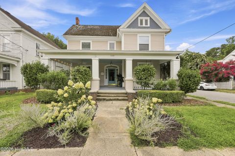 Photo of 813 W Main Street, Elizabeth City, NC 27909 (MLS # 100590463)