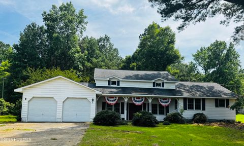 Homes For Sale - 8001 W Main Street<br/> Williamston, NC 27892