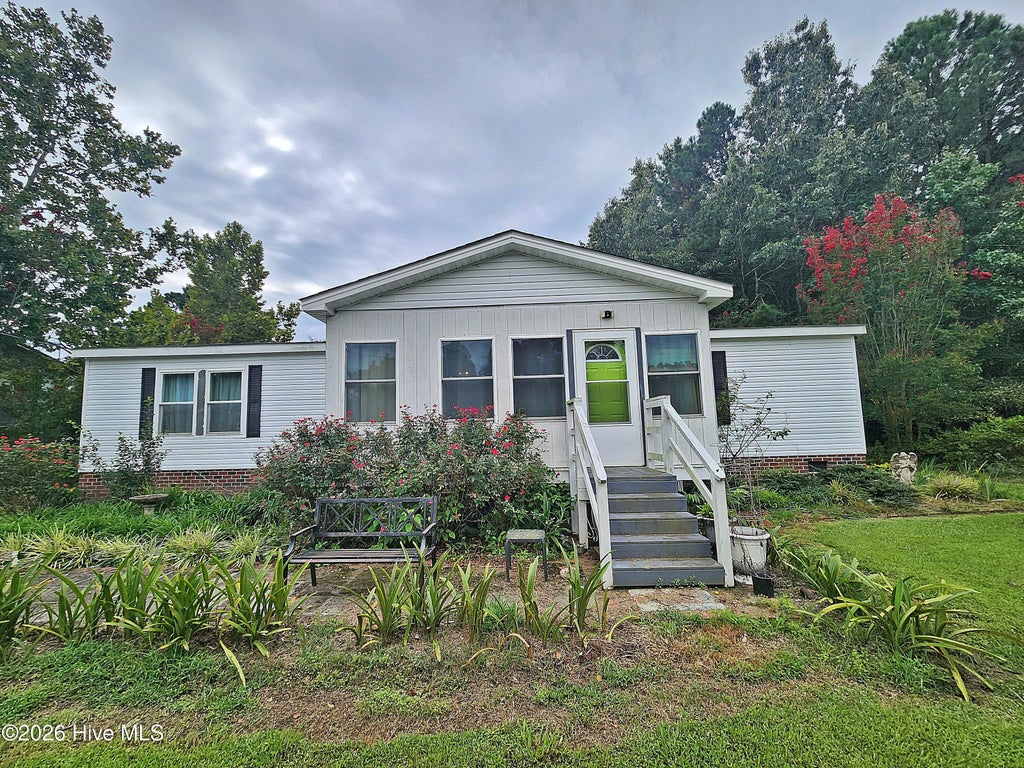 Photo of 154 Hertford Beach Road, Hertford, NC 27944 (MLS # 100601919)