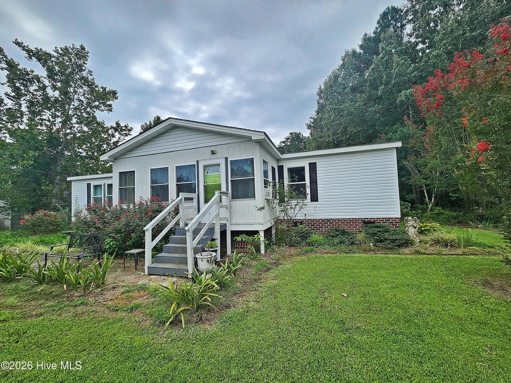 Photo of 154 Hertford Beach Road, Hertford, NC 27944 (MLS # 100601919)