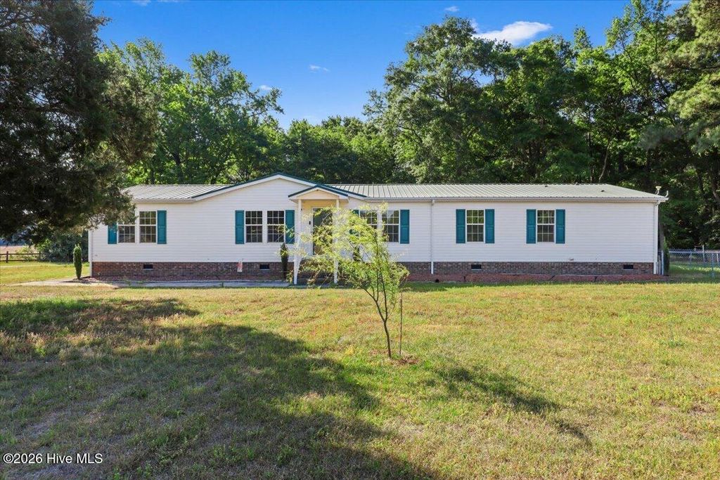 Photo of 4007 S Hwy 13 S, Snow Hill, NC 28580 (MLS # 100569134)