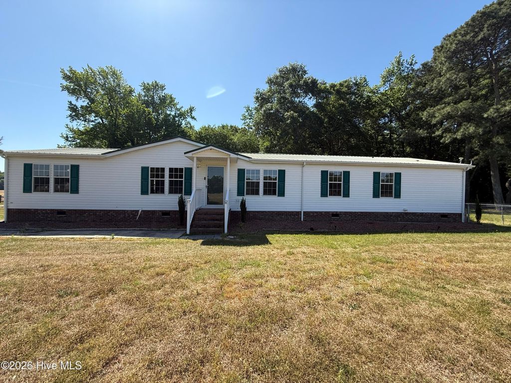 Photo of 4007 S Hwy 13 S, Snow Hill, NC 28580 (MLS # 100569134)