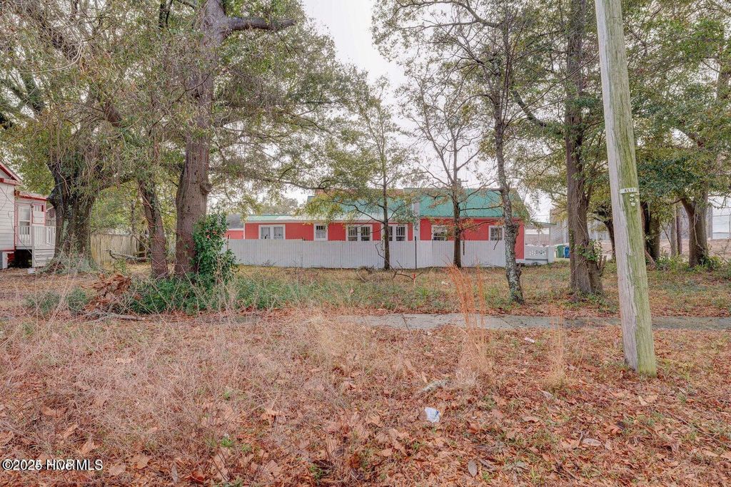 Photo of 102104 Meares Street, Wilmington, NC 28401 (MLS # 100492801)