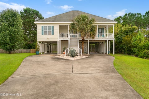 Homes For Sale - 711 Captains Point<br/> Beaufort, NC 28516