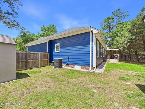 Tiny photo for 404 Kingsworth Lane SE, Belville, NC 28451 (MLS # 100573473)