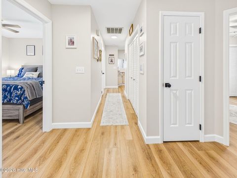 Tiny photo for 404 Kingsworth Lane SE, Belville, NC 28451 (MLS # 100573473)