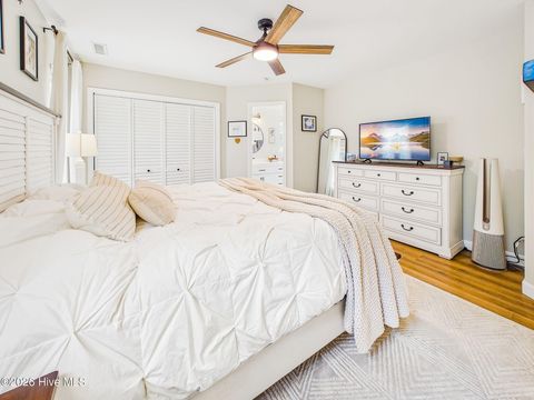 Tiny photo for 404 Kingsworth Lane SE, Belville, NC 28451 (MLS # 100573473)