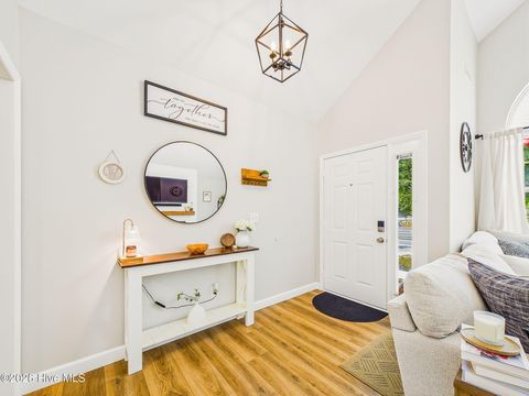 Tiny photo for 404 Kingsworth Lane SE, Belville, NC 28451 (MLS # 100573473)