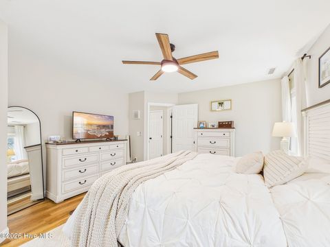 Tiny photo for 404 Kingsworth Lane SE, Belville, NC 28451 (MLS # 100573473)