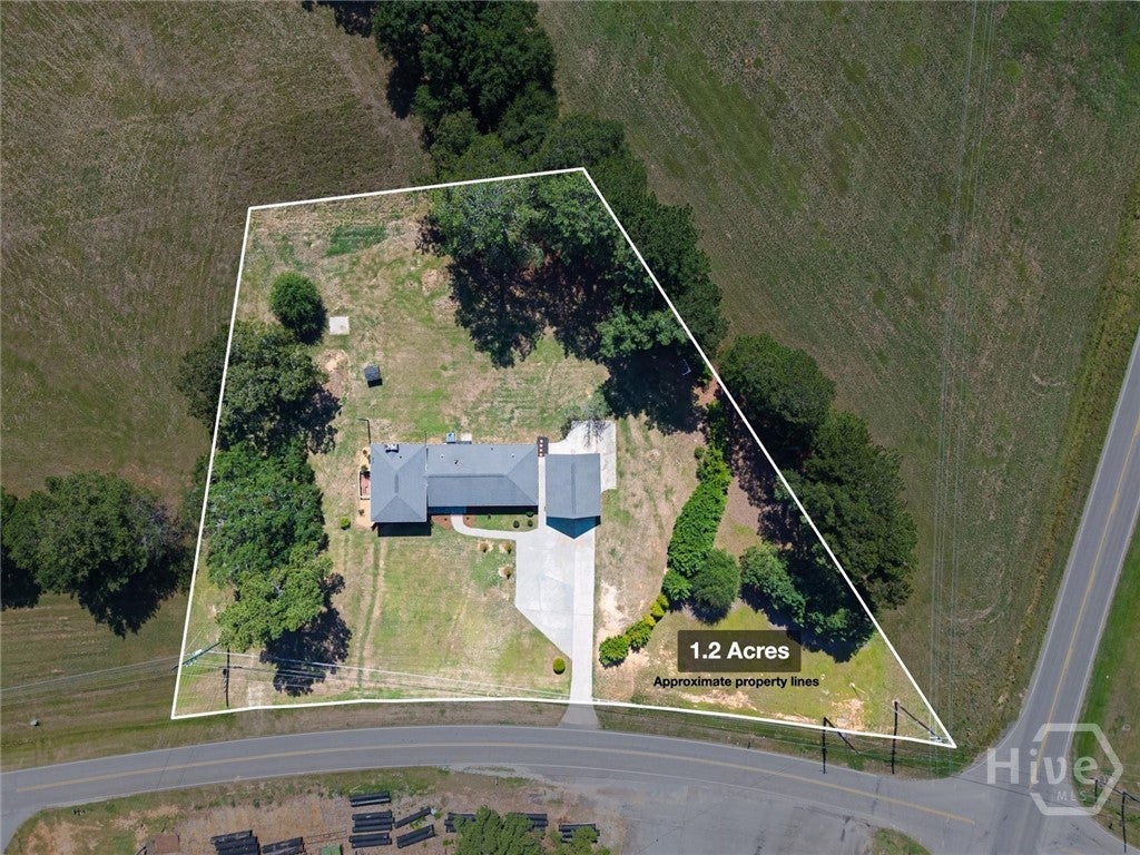 Photo of 2631 Whitney Road, Monroe, GA 30655 (MLS # CL365325)